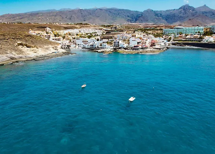 Hidalgos Hideaway - La Caleta