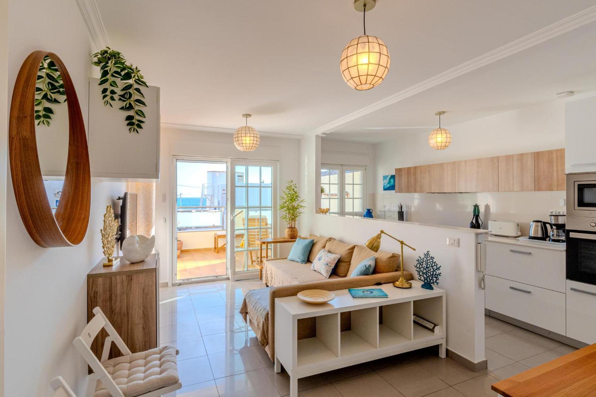 Hidalgos Hideaway - La Caleta * Costa Adeje (Tenerife)