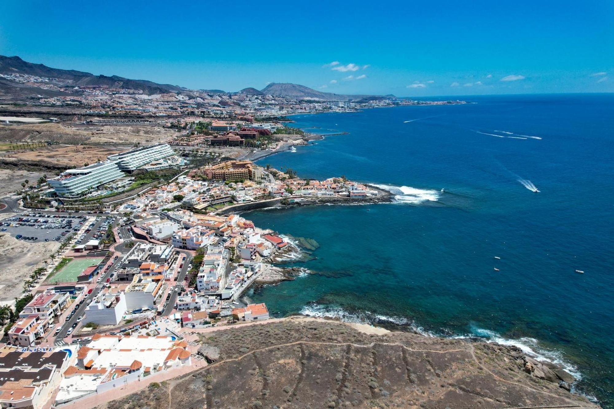 Hidalgos Hideaway - La Caleta *